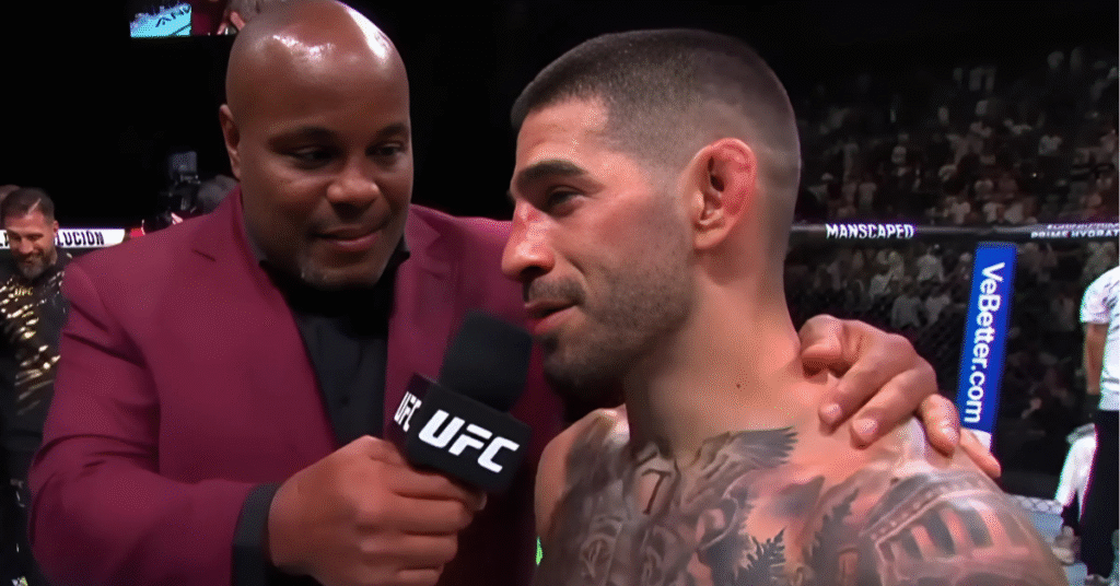 Daniel Cormier Ilia Topuria