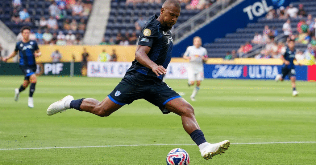 Real Madrid vs Pachuca Salomón Rondón