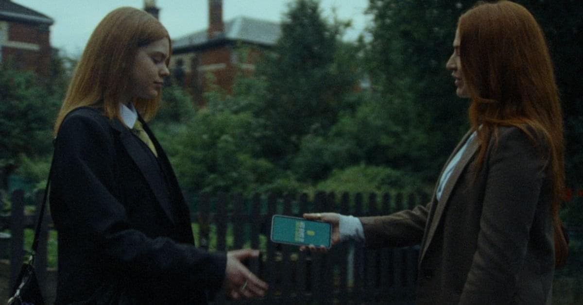 EE Parent Smartphone Guide